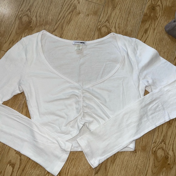 ❌SOLD❌ Xs women’s clothes - Picture 3 of 7